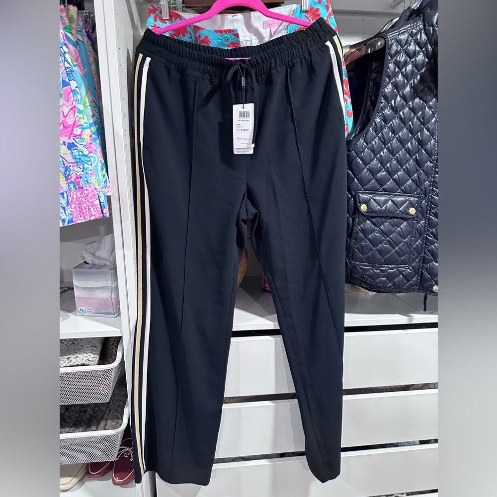 NWT 14R Navy